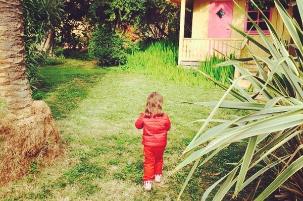 instagram.com/victoriabonya