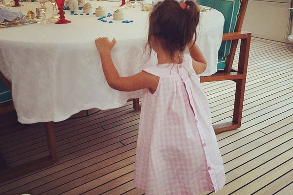 instagram.com/victoriabonya