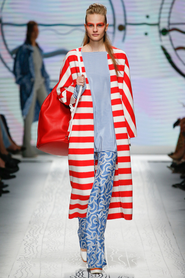 Морская романтика: Max Mara презентовали новую коллекцию