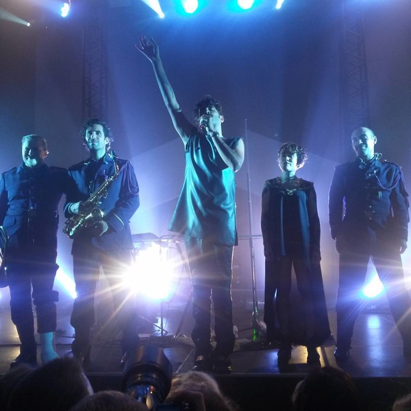 Группа KADEBOSTANY подарила киевлянам "сумасшедшую любовь"