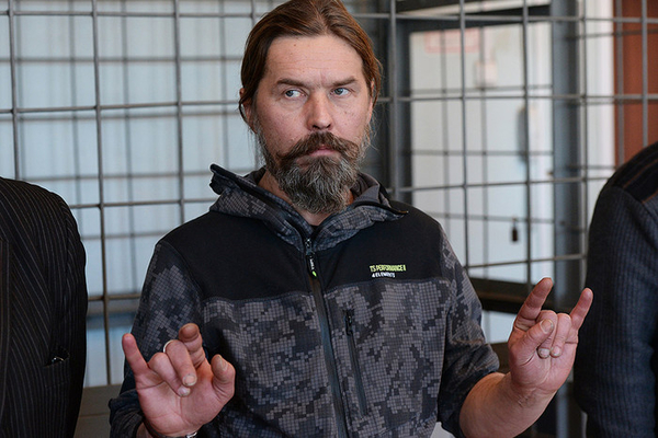 Лидера группы Коррозия металла оштрафовали за песню