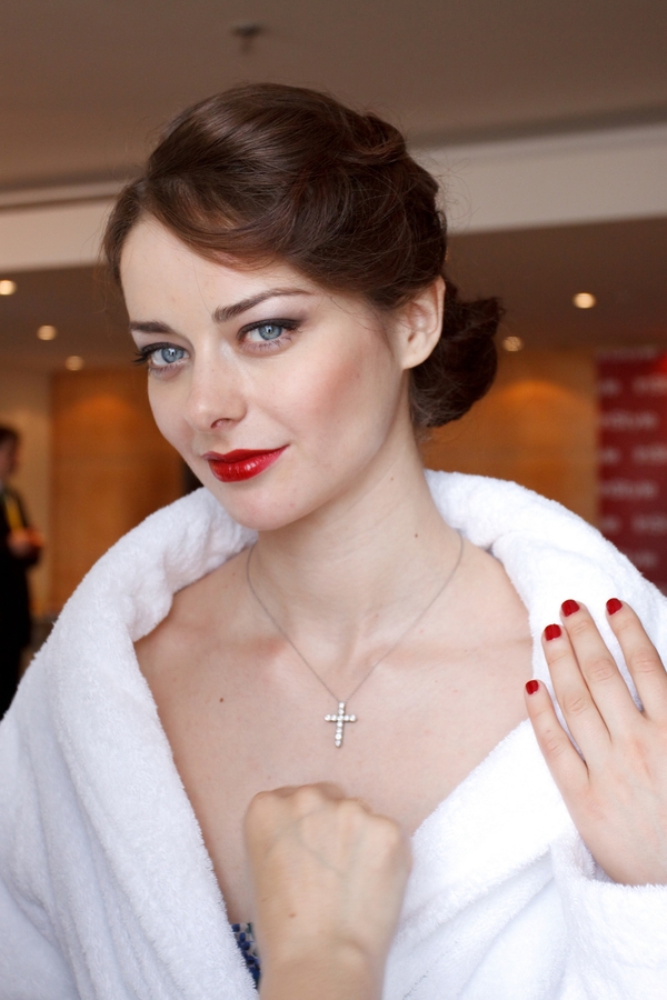 Актриса Марина Александрова родила дочь