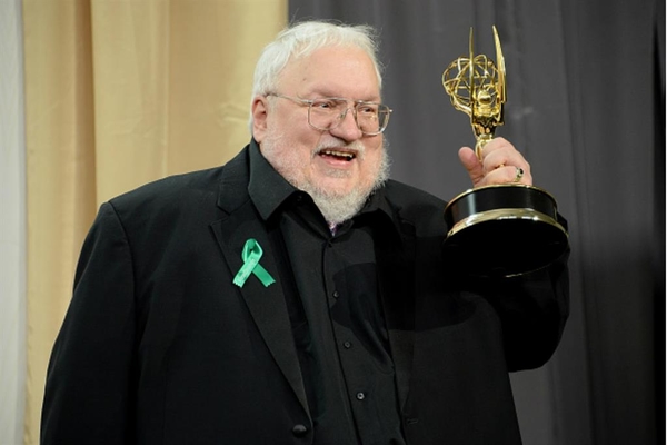 Создатели сериала Игра престолов выпустят полнометражный фильм