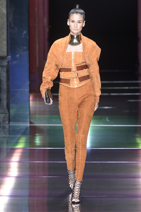 Любимый дизайнер Ким Кардашьян представил свежую коллекцию