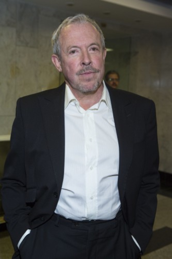 Макаревич снялся в клипе украинской группы Гайдамаки