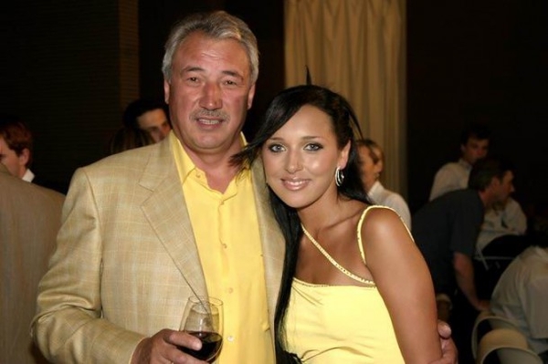 Отцу Алсу Ралифу Сафину грозит банкротство