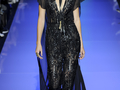 Роскошь в простоте: Elie Saab представил коллекцию на весну 2016