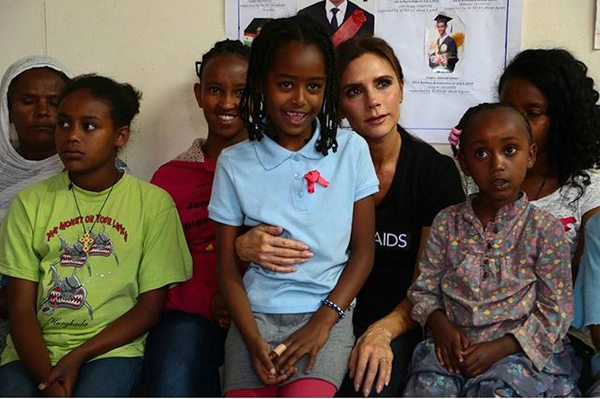 Виктория Бекхэм  посетила Эфиопию с благотворительной миссией