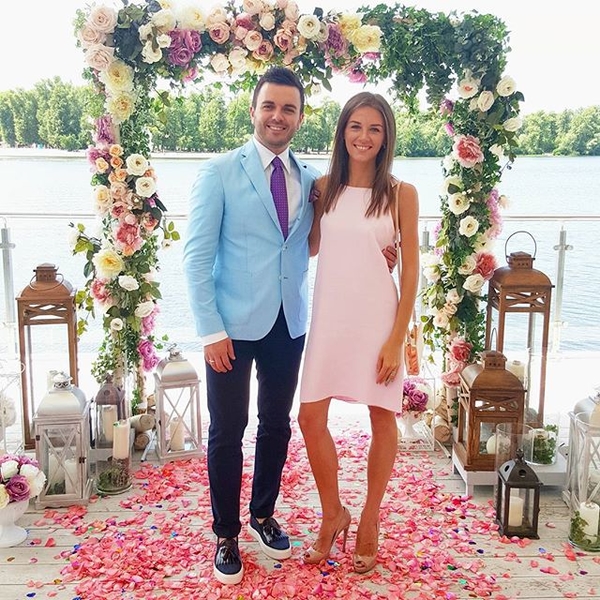 Григорий Решетник отмечает годовщину свадьбы с женой