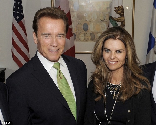 Арнольд Шварценеггер не дает жене развод