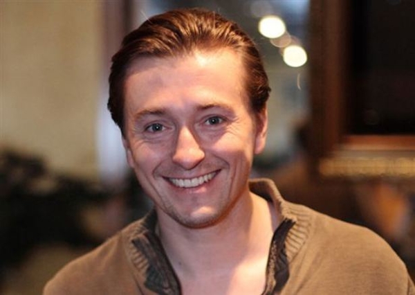 Сергей Безруков познакомил новую возлюбленную с внебрачным сыном