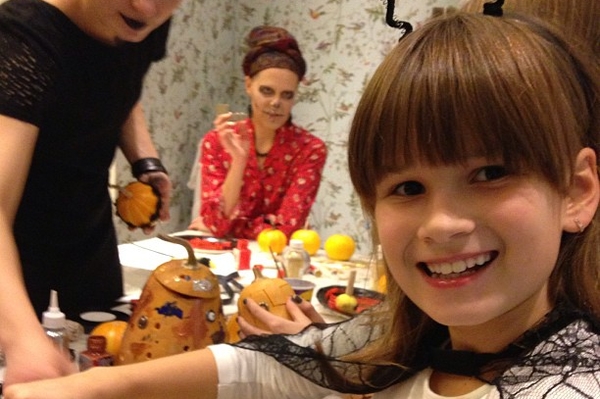 instagram.com/mashaefrosinina