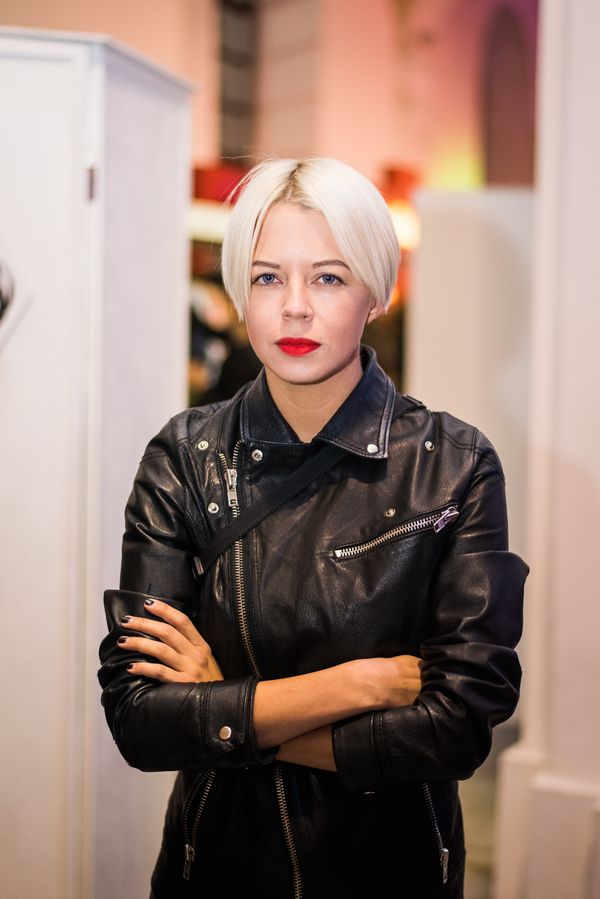 ONUKA: У меня есть пару униформ, которые я занашиваю до дырок