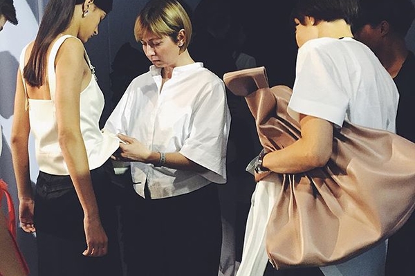 instagram.com/lake_studio