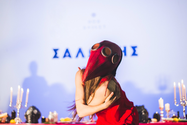 Bob Basset представил танцевальный перфоманс по библейским мотивам