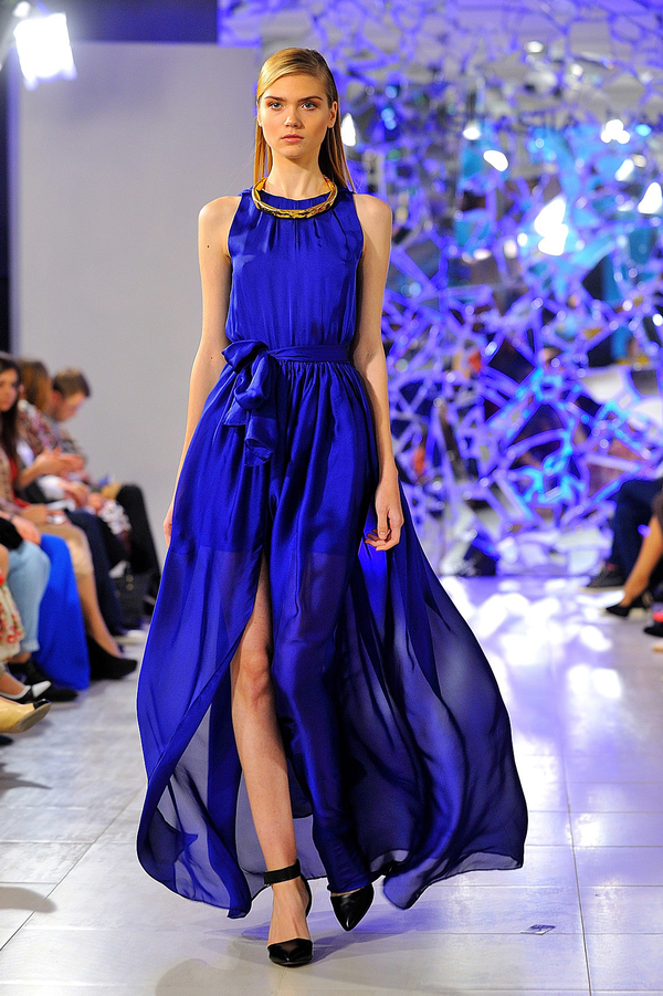 Анастасия Иванова представила женственную коллекцию