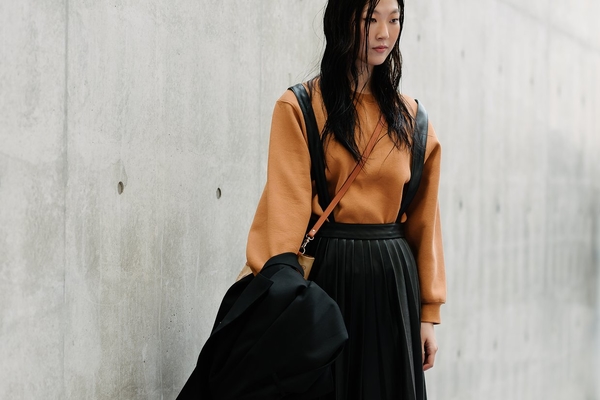 Восточный стиль: Лучшие образы street style с Недели моды в Сеуле