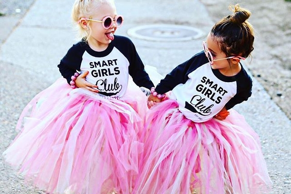 instagram.com/foreverandforava