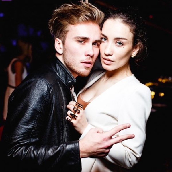 Муж Виктории Дайнеко показал пикантное фото с ней