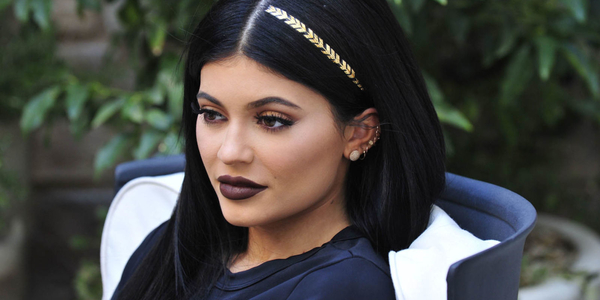 Новый модный тренд: Флеш-тату для волос