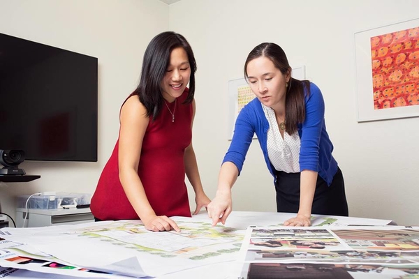 Беременная жена Цукерберга откроет свою школу