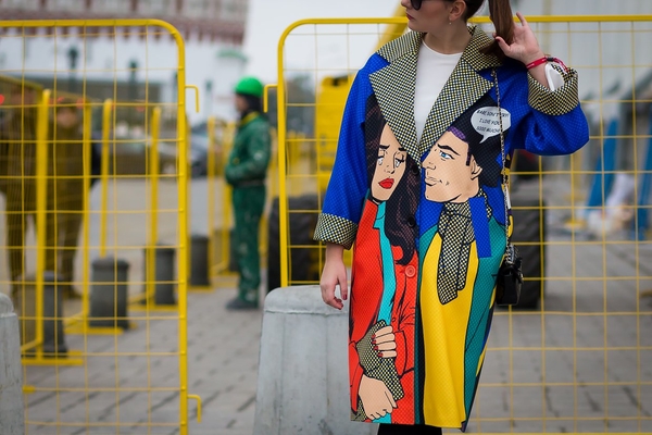 Яркая осень: Уличный стиль на Fashion Week Russia