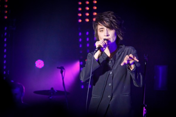 Земфира выплатила компенсацию обиженному фанату