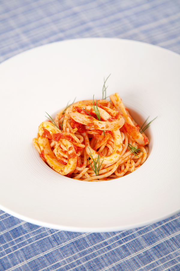 Как приготовить спагетти с кальмарами в мультиварке