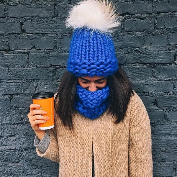 Пора утепляться: Модные шапки из столичных магазинов