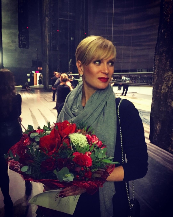 41-летняя российская актриса Олеся Судзиловская беременна