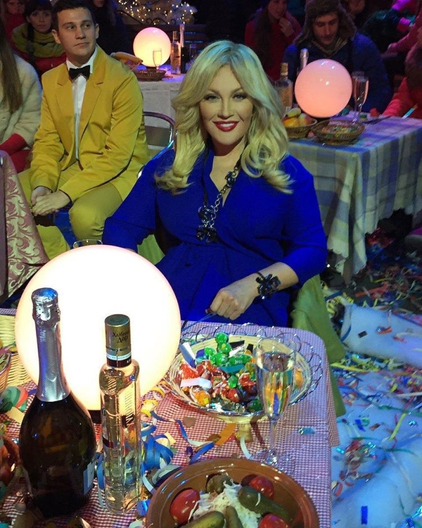 Повалий снялась в украинском Новогоднем огоньке