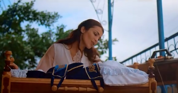 Сати Казанова записала саундтрек к фильму По небу босиком