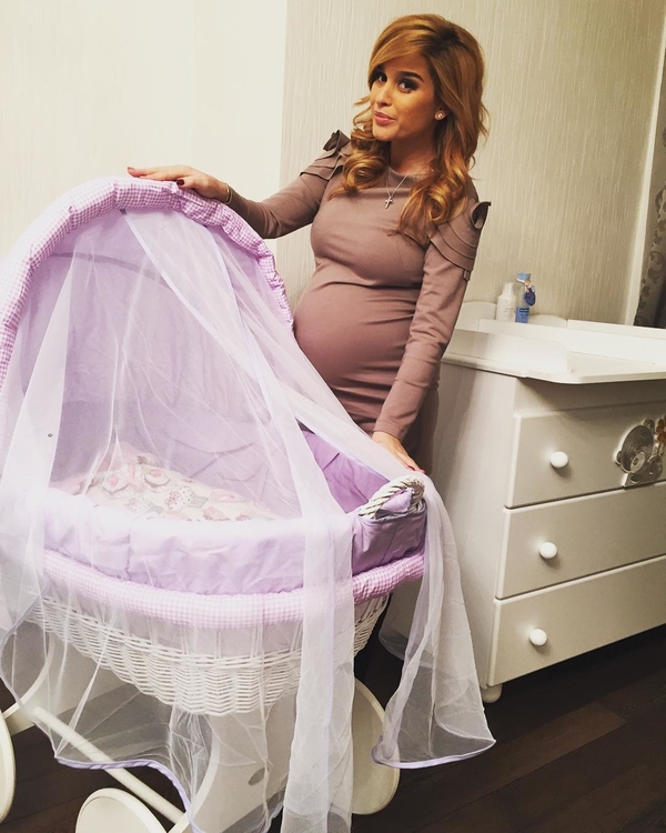 Беременная Бородина похвасталась обновками в преддверии родов