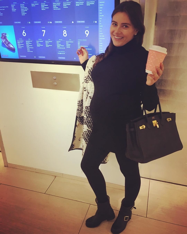 Виктория Крутая впервые стала мамой