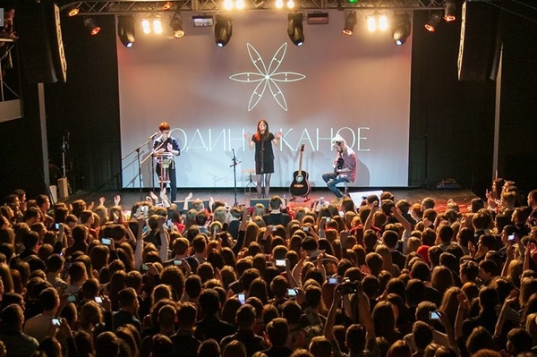 Х-фактор 6 сезон: Львовская группа Один в каное выступит на 4-м эфире