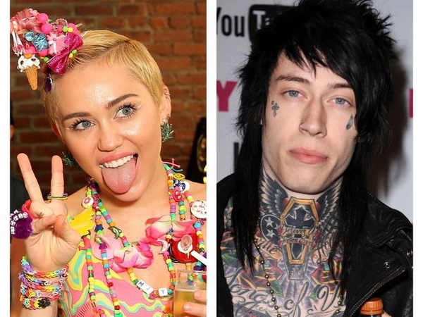 Майли Сайрус опубликовала архивное фото с братом