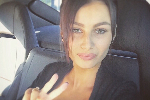 vk.com/valeria.miroshnichenko2000