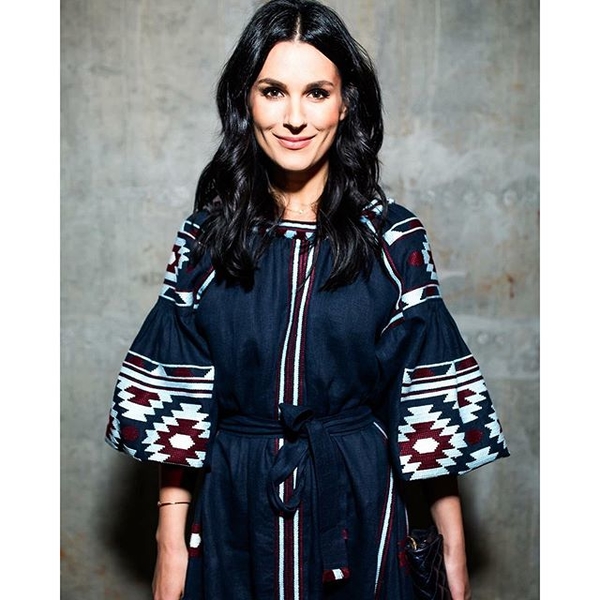 Маша Ефросинина показала фото со съемок новогоднего шоу