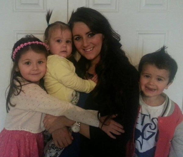 Через 10 дней после выкидыша в утробе мамы ожил малыш