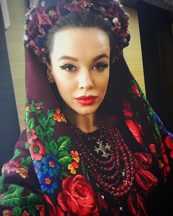 ТОП-5 лучших beauty-образов недели от украинских звезд