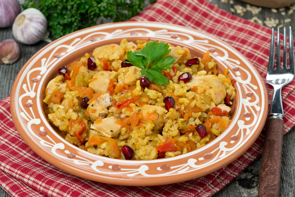 Плов с курицей: Три вкусные идеи