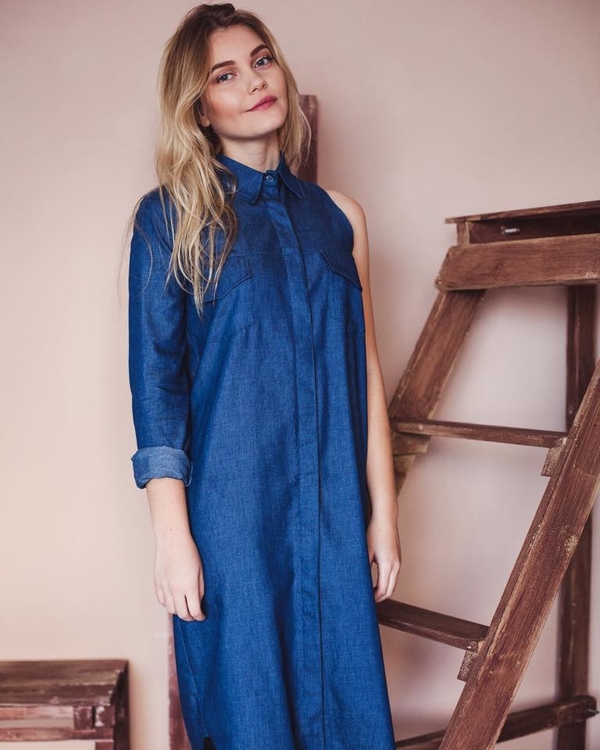 Вещь дня: Платье-рубашка из денима