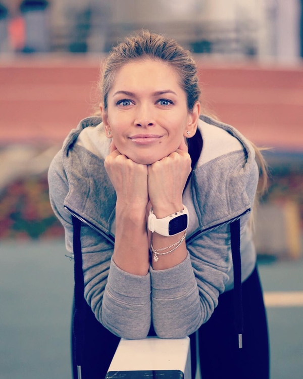 Веру Брежневу сравнили с актрисой Светланой Ходченковой