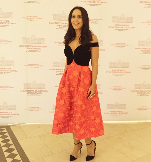 Джамала показала фигуру в купальнике