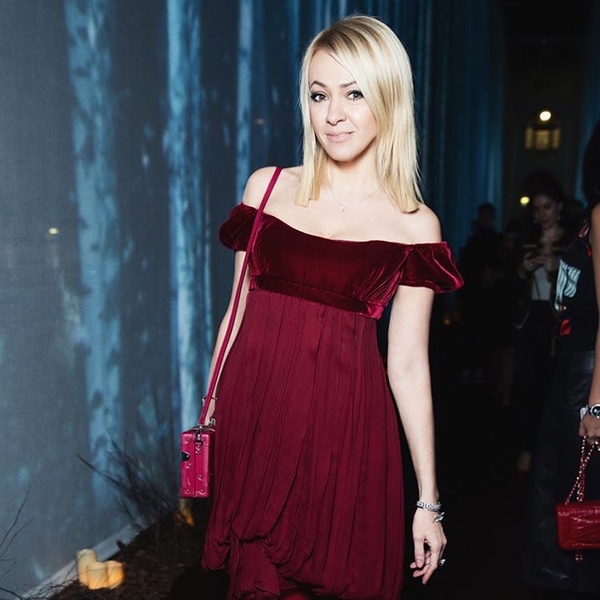 Яна Рудковская пожертвовала своим браслетом за 59 тысяч евро