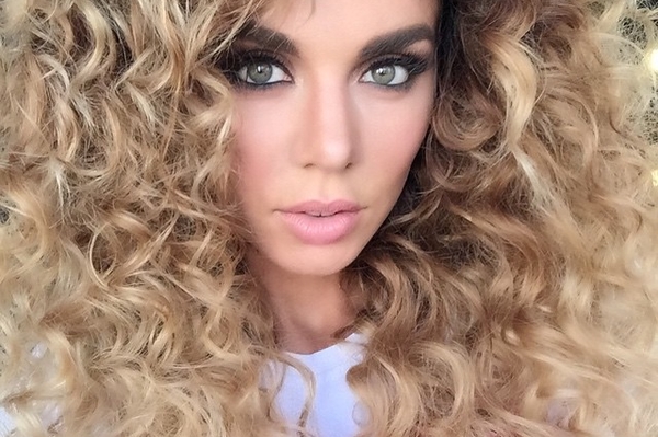 instagram.com/annasedokova