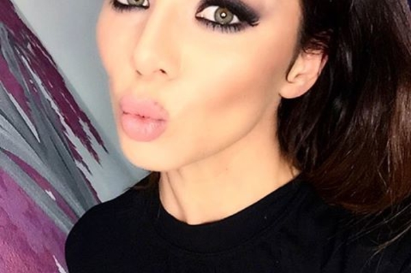 instagram.com/annasedokova