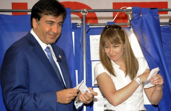 Саакашвили против Авакова: Жены украинских политиков