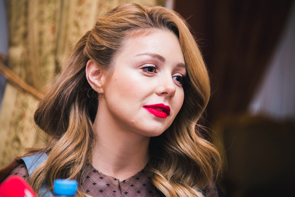 Beauty-образ дня: Тина Кароль