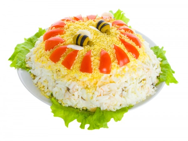 Слоеный салат: Три идеи к Новому году